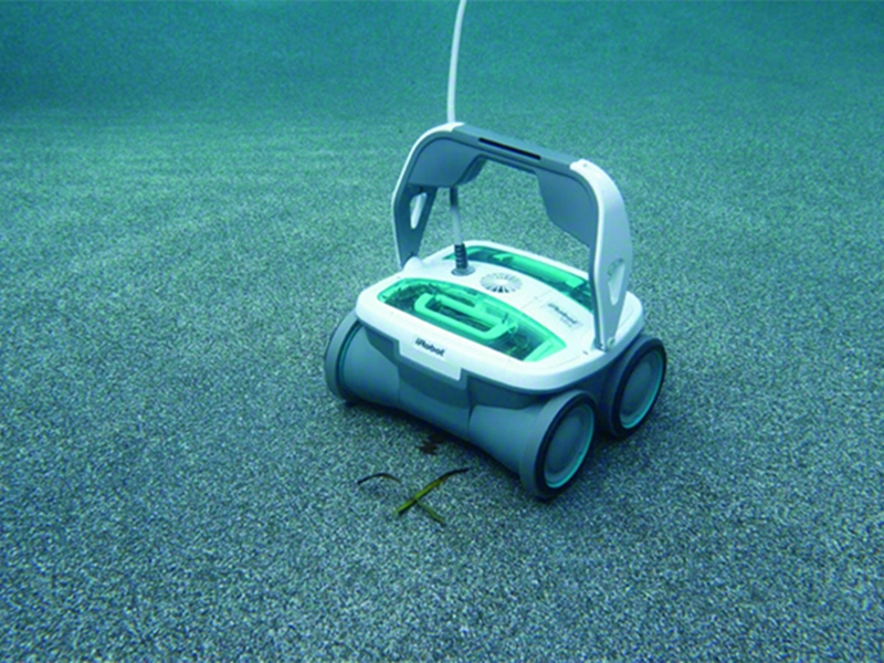 منظّف المسابح الآلي المذهل iRobot Mirra 530